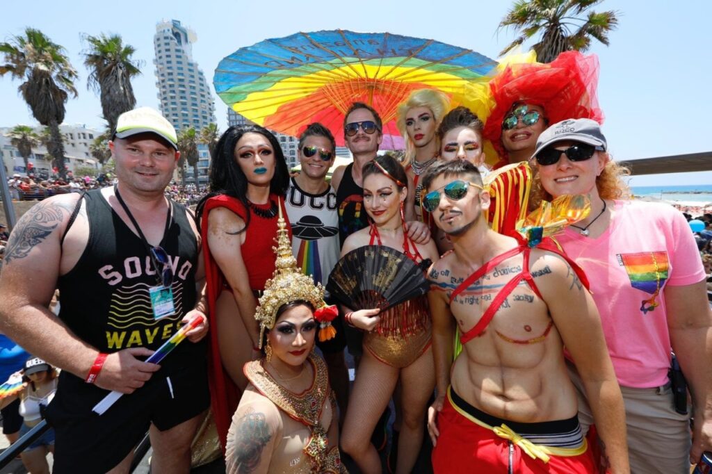 Festa gay no parque em São Bernardo